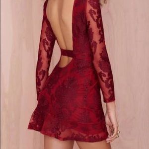 Beautiful mini dress.